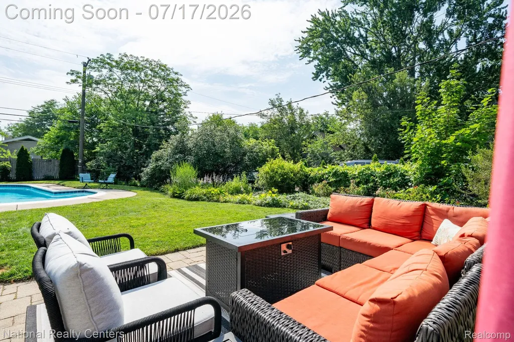 2028 N Wilson Avenue Royal Oak City MI 48073