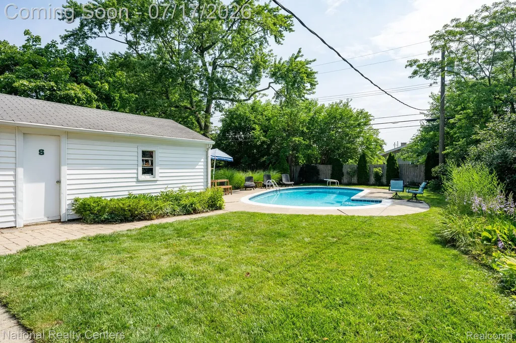 2028 N Wilson Avenue Royal Oak City MI 48073