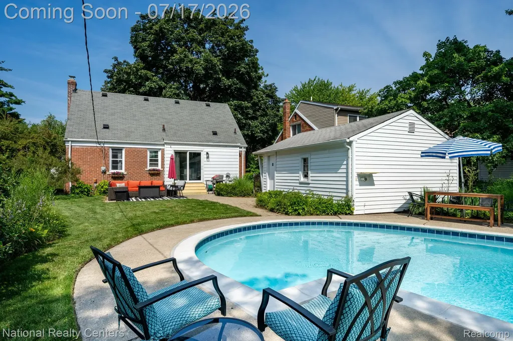 2028 N Wilson Avenue Royal Oak City MI 48073