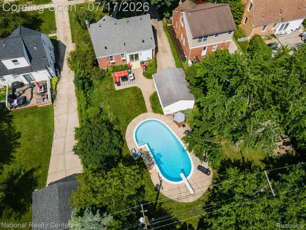2028 N Wilson Avenue Royal Oak City MI 48073