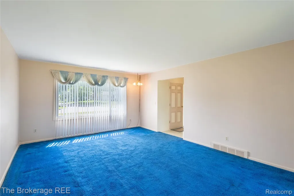 1382 Peachwood Drive Flint Charter Township MI 48507