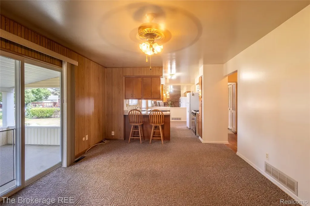 1382 Peachwood Drive Flint Charter Township MI 48507