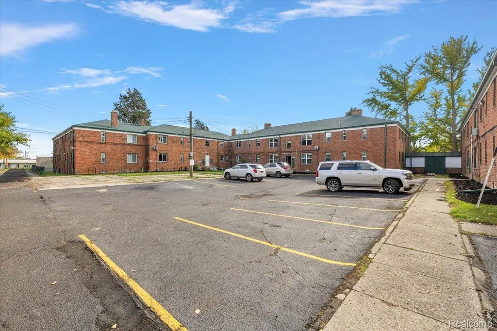 15860 Joy Road Detroit City MI 48228