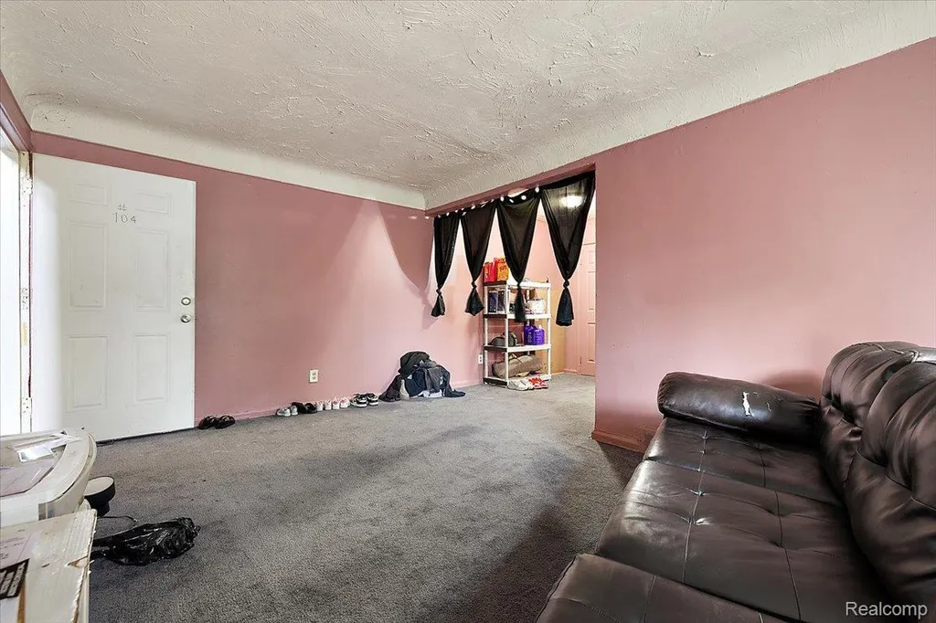 15860 Joy Road Detroit City MI 48228