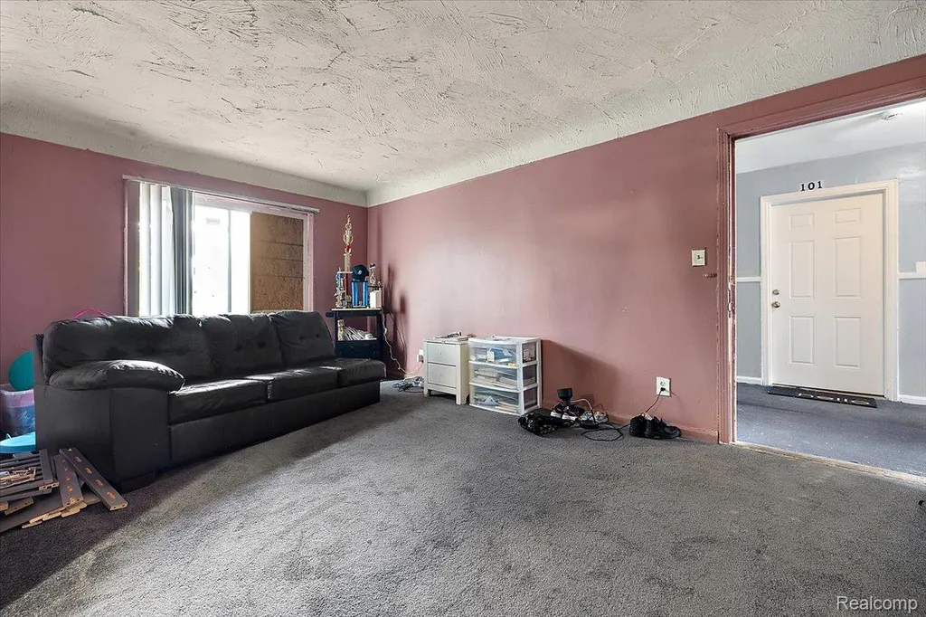 15860 Joy Road Detroit City MI 48228