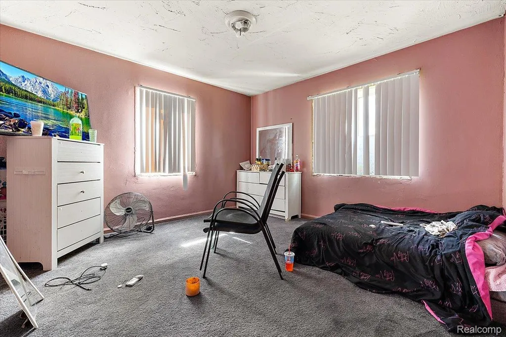 15860 Joy Road Detroit City MI 48228