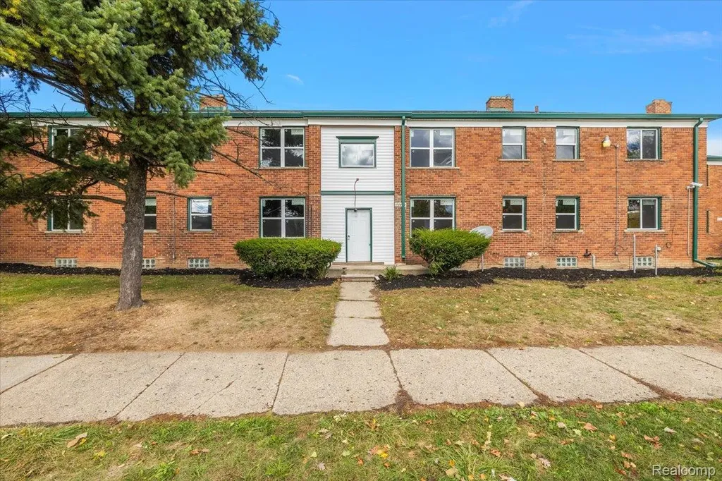 15860 Joy Road Detroit City MI 48228