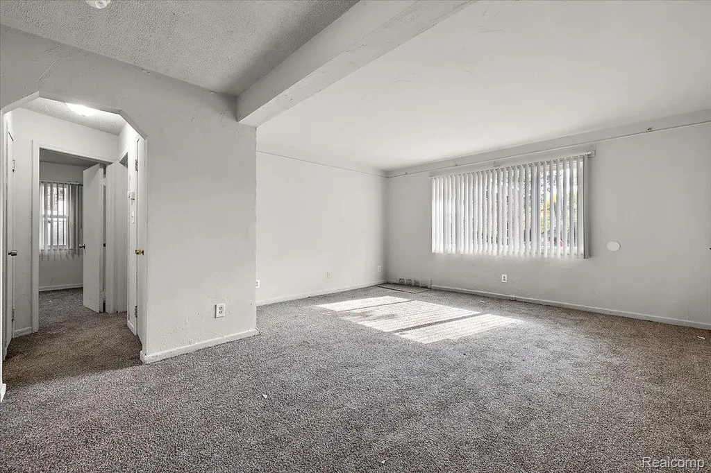15860 Joy Road Detroit City MI 48228