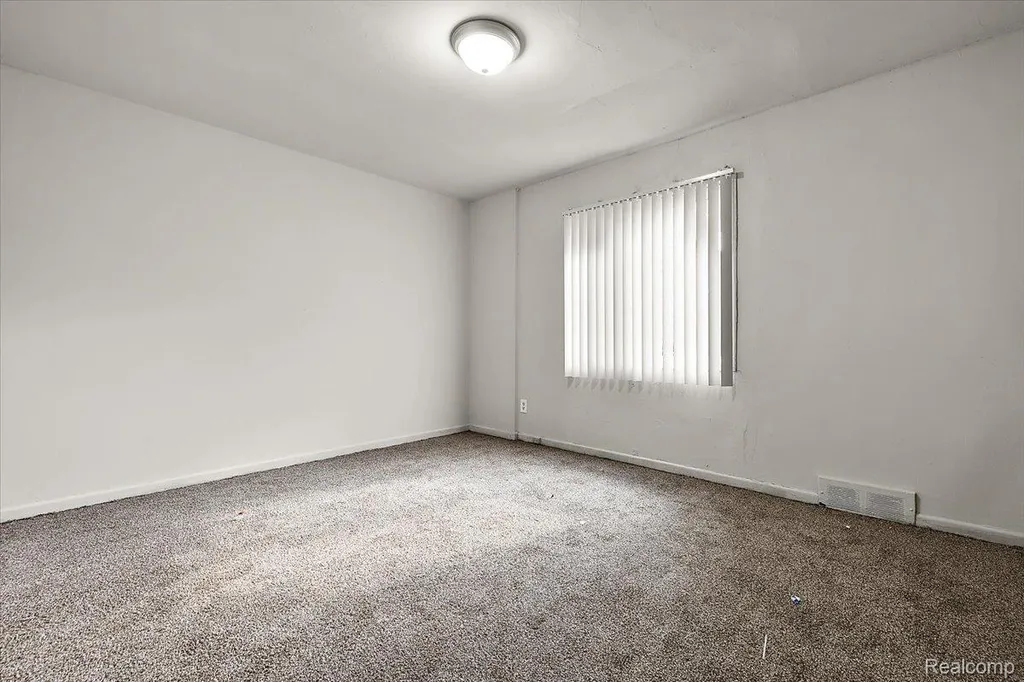 15860 Joy Road Detroit City MI 48228