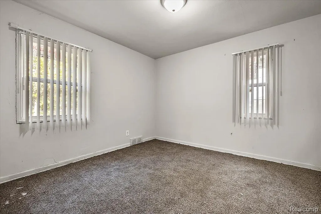 15860 Joy Road Detroit City MI 48228