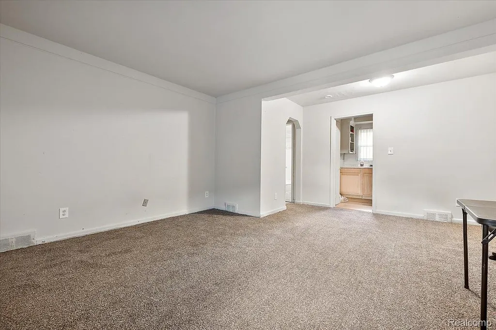 15860 Joy Road Detroit City MI 48228