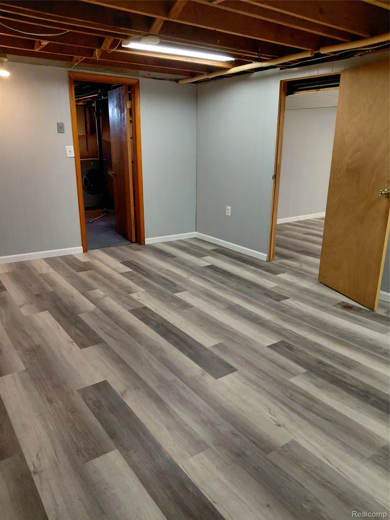 130 Shotka Street Westland City MI 48186