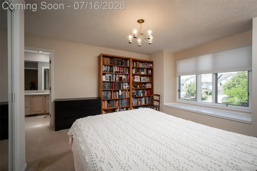 2039 Bancroft Drive Pittsfield Charter Township MI 48108