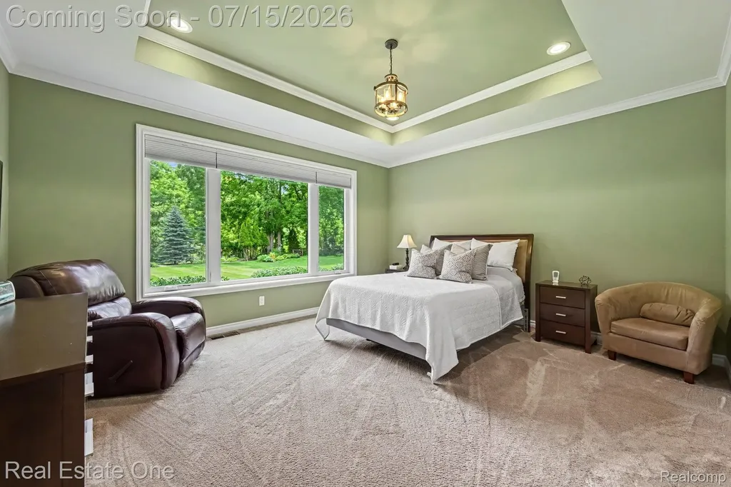720 Scott Drive Highland Charter Township MI 48356