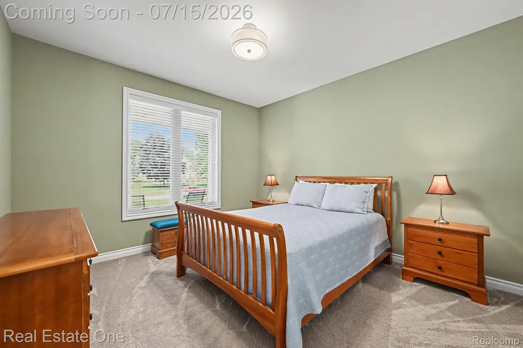 720 Scott Drive Highland Charter Township MI 48356