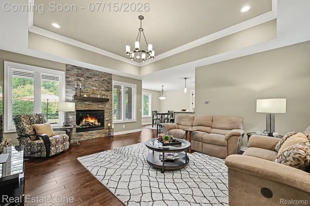 720 Scott Drive Highland Charter Township MI 48356