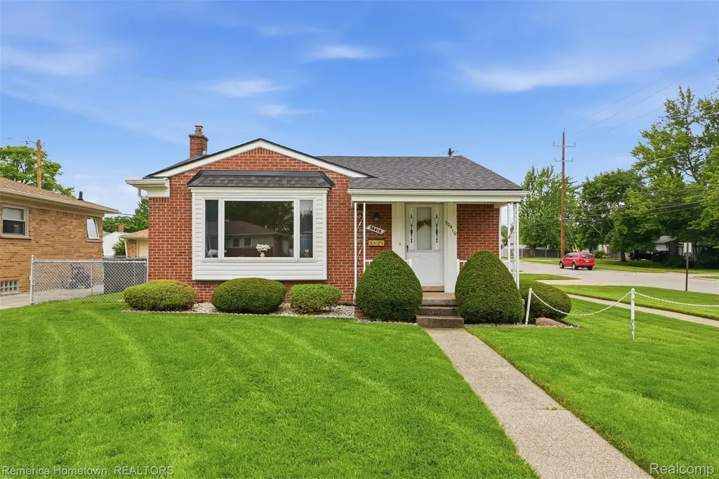 30410 Florence Street Garden City City MI 48135
