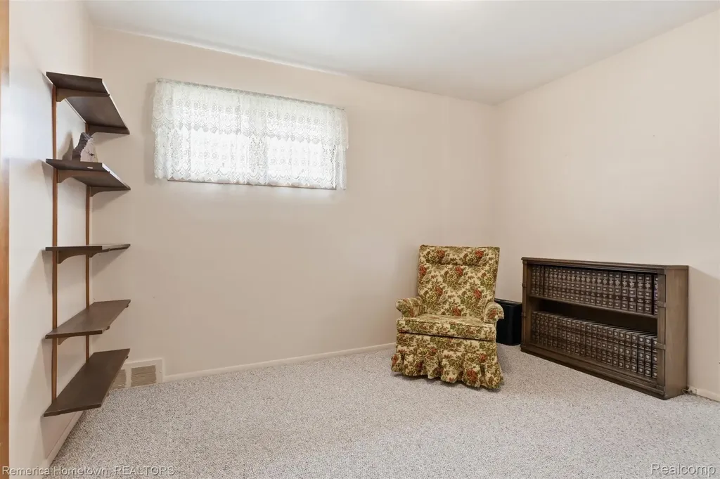 30410 Florence Street Garden City City MI 48135