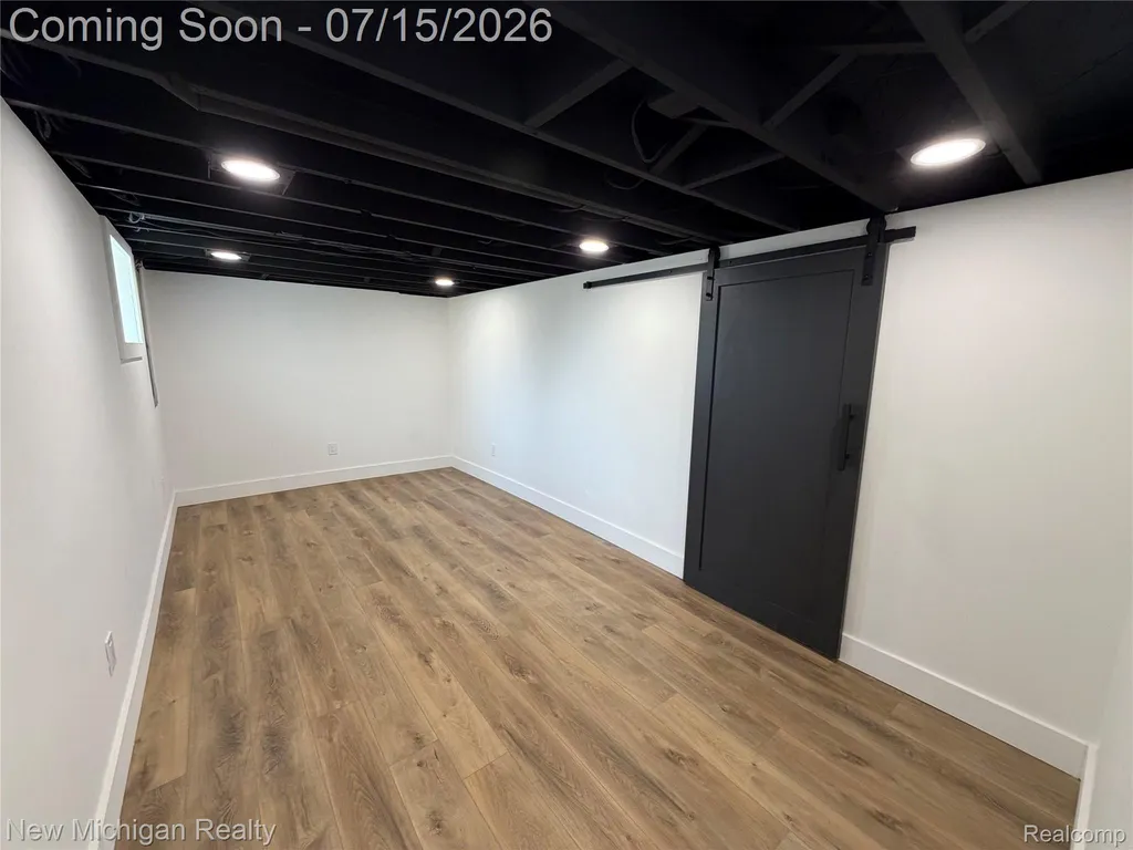 3186 E Grand Blanc Road Grand Blanc Charter Township MI 48439
