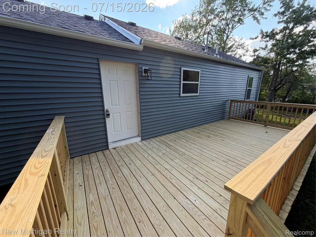 3186 E Grand Blanc Road Grand Blanc Charter Township MI 48439