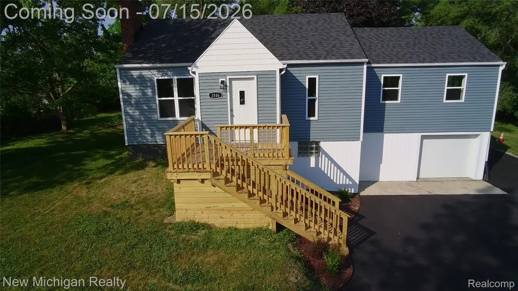 3186 E Grand Blanc Road Grand Blanc Charter Township MI 48439