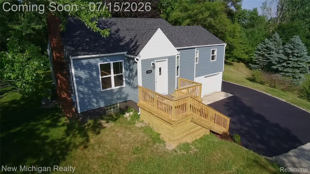 3186 E Grand Blanc Road Grand Blanc Charter Township MI 48439