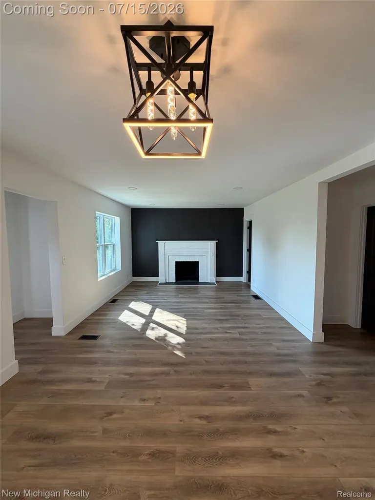 3186 E Grand Blanc Road Grand Blanc Charter Township MI 48439