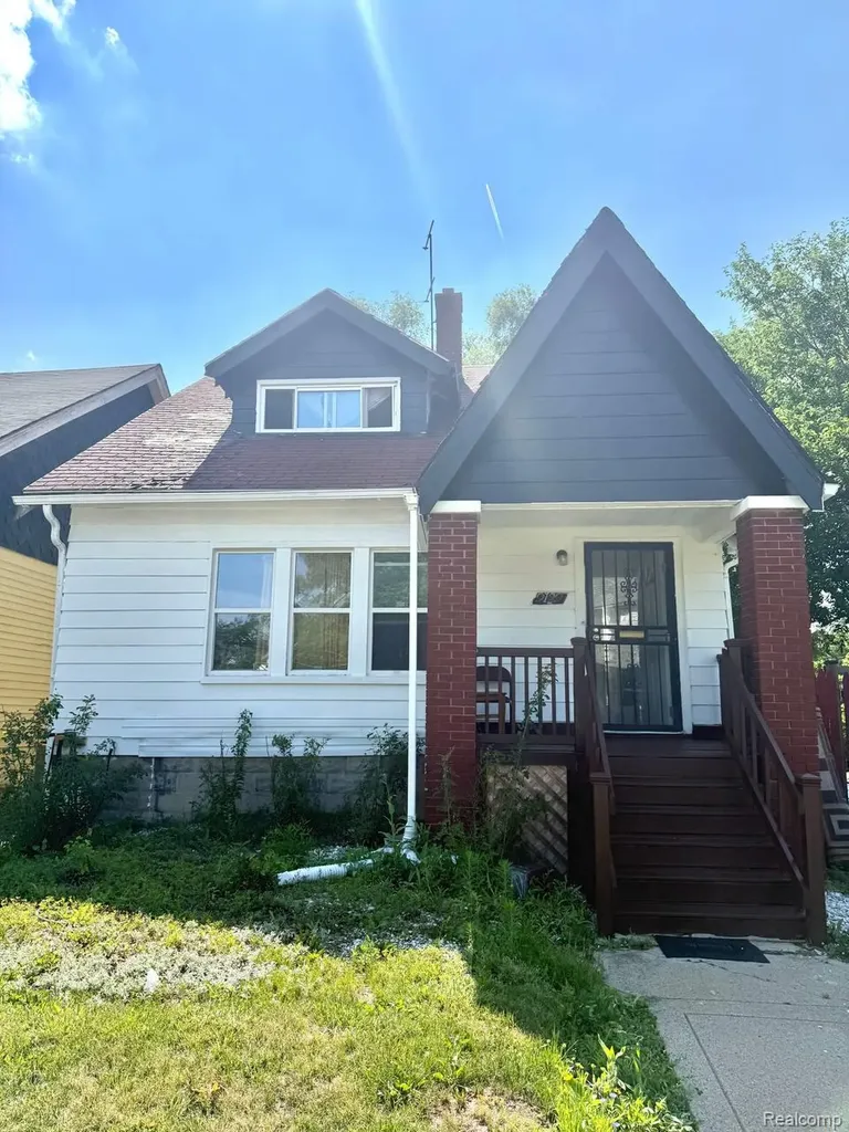 9129 Fischer Street Detroit City MI 48213