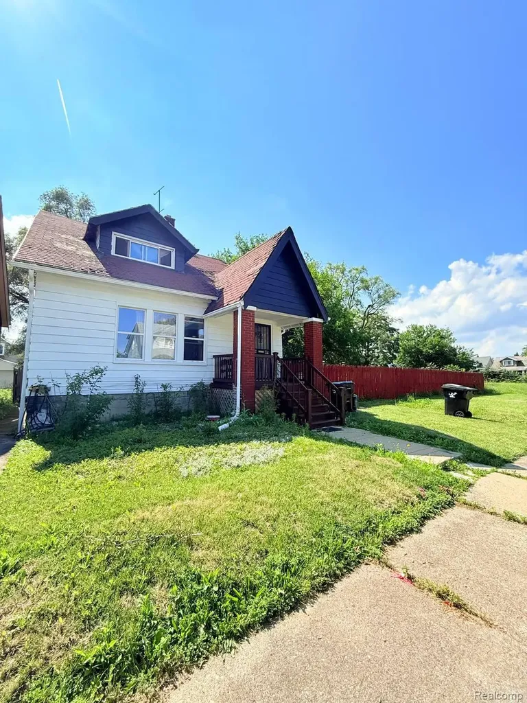 9129 Fischer Street Detroit City MI 48213