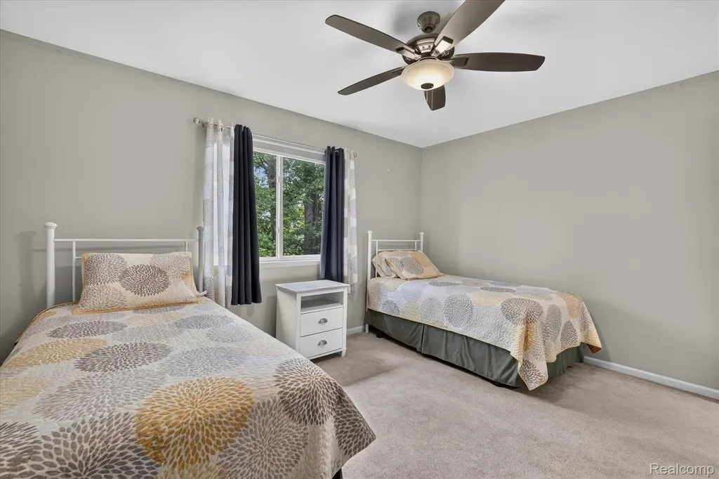 10499 Viewtop Court Hartland Township MI 48353