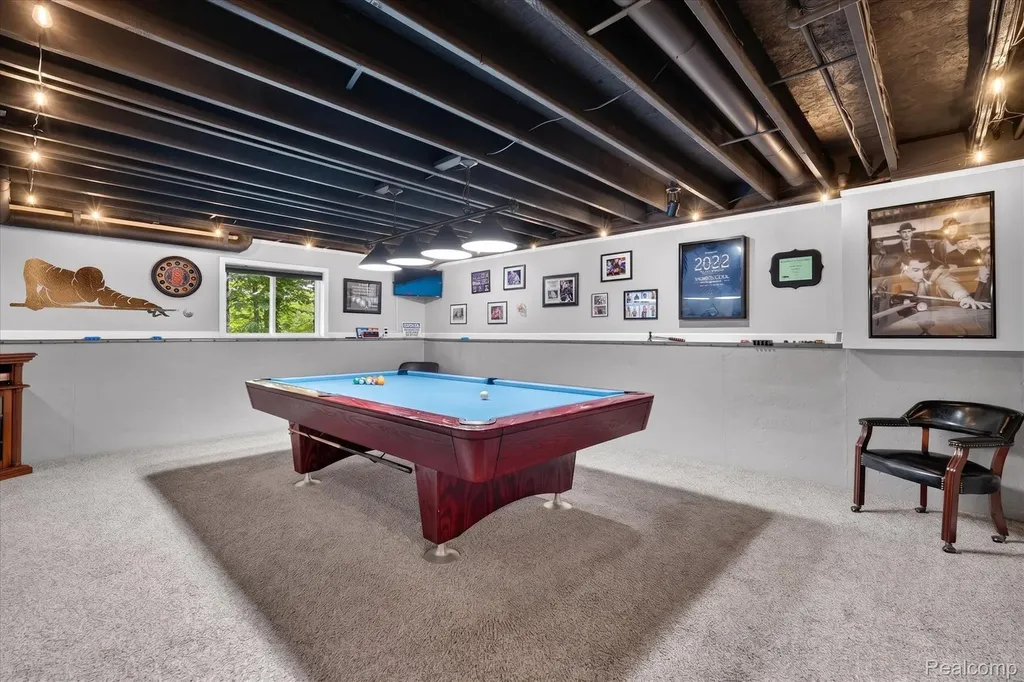 10499 Viewtop Court Hartland Township MI 48353