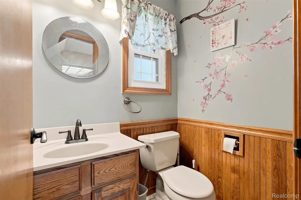 10780 Oxbow Lakeshore Drive White Lake Charter Township MI 48386