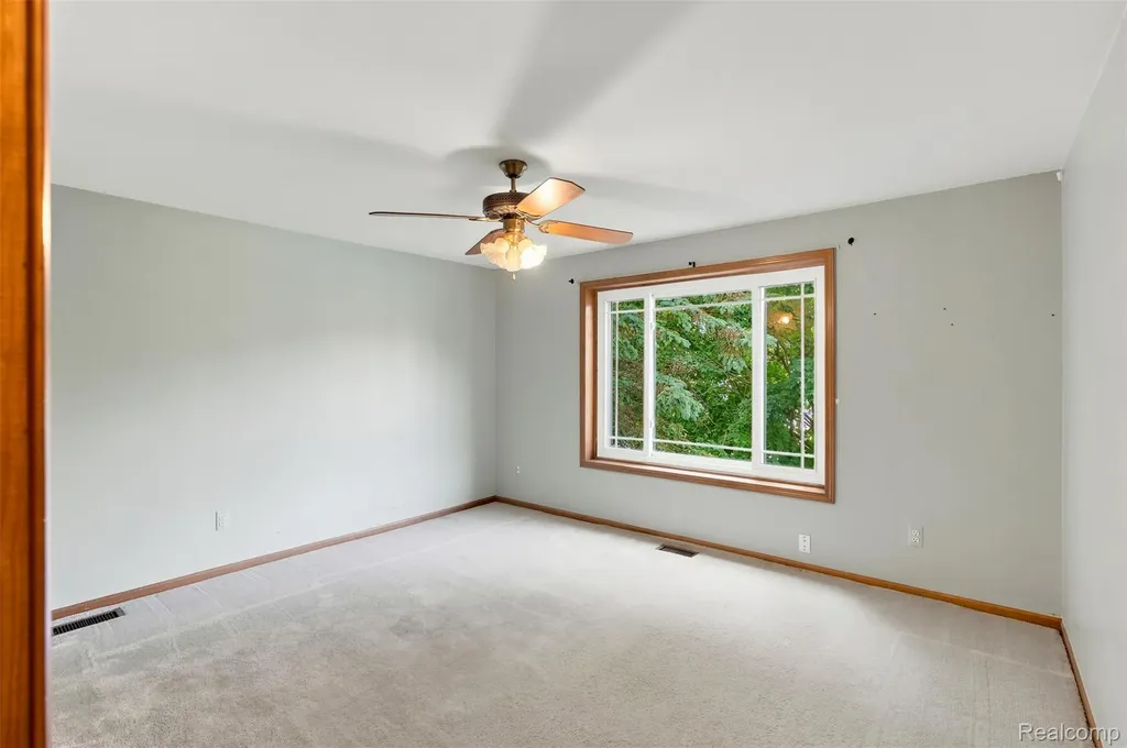 10780 Oxbow Lakeshore Drive White Lake Charter Township MI 48386