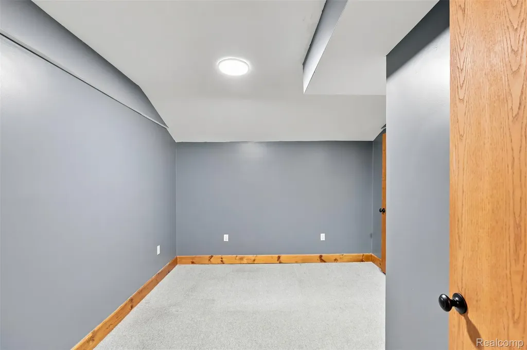 10780 Oxbow Lakeshore Drive White Lake Charter Township MI 48386