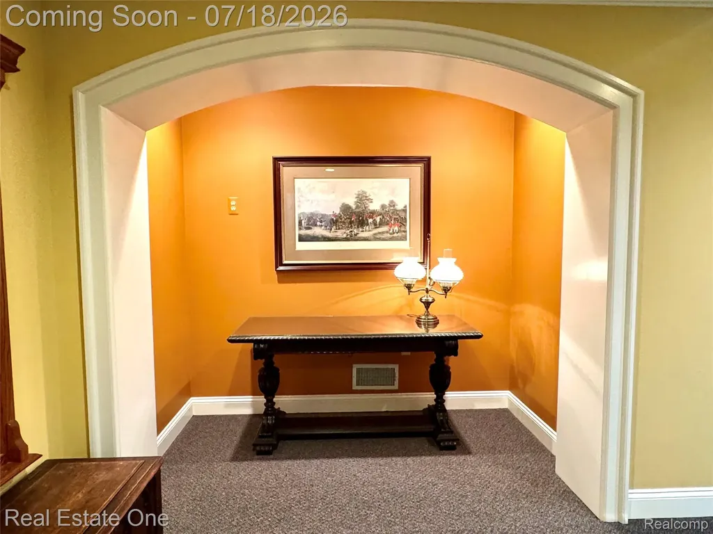 1793 Skyline Drive Rochester Hills City MI 48306