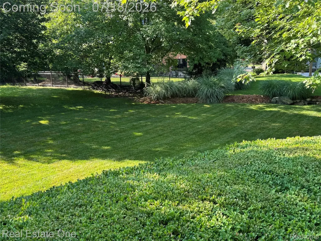 1793 Skyline Drive Rochester Hills City MI 48306