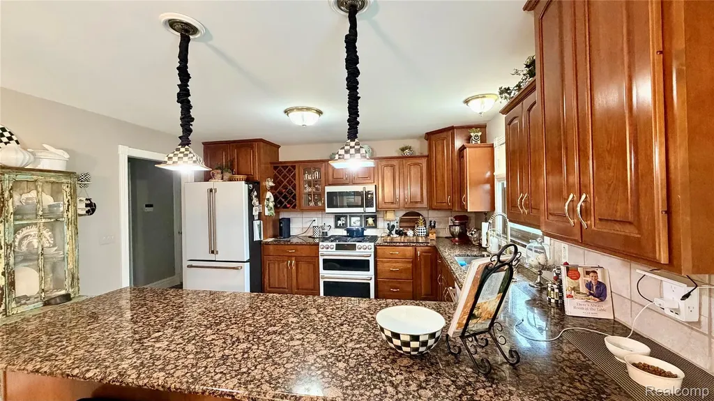 1205 Yule Road Addison Township MI 48367