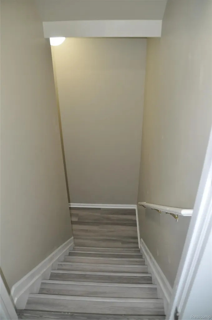 42808 Park Cresent Drive Sterling Heights City MI 48313