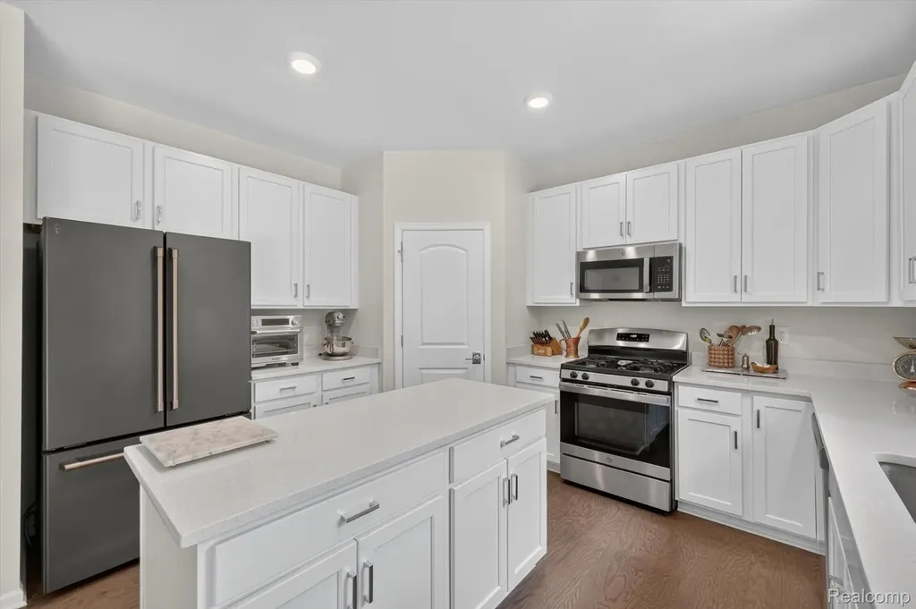 3412 Haverford Drive Canton Charter Township MI 48188