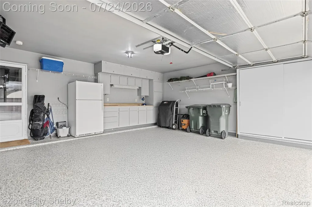 762 Country Club Drive St. Clair Shores City MI 48082