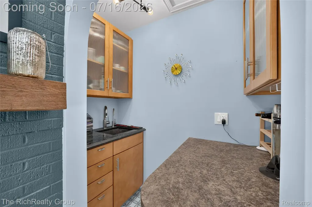 32710 Briarcrest Knolls Farmington Hills City MI 48334
