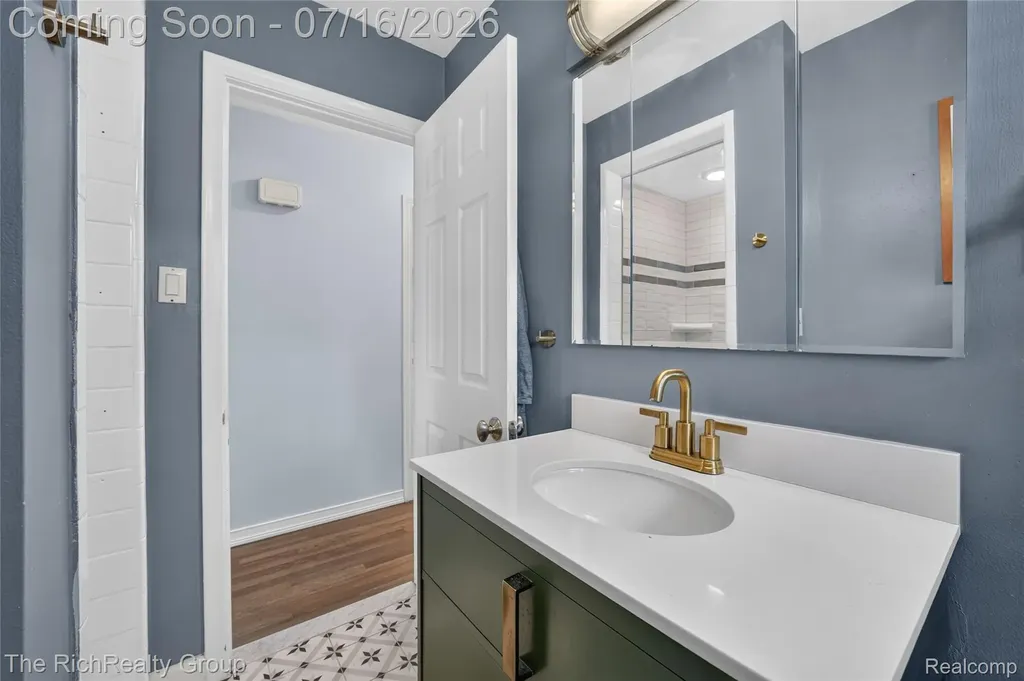 32710 Briarcrest Knolls Farmington Hills City MI 48334