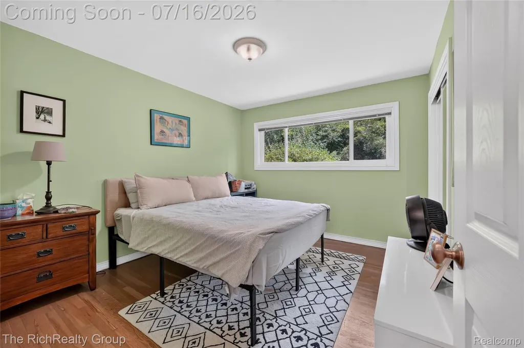 32710 Briarcrest Knolls Farmington Hills City MI 48334