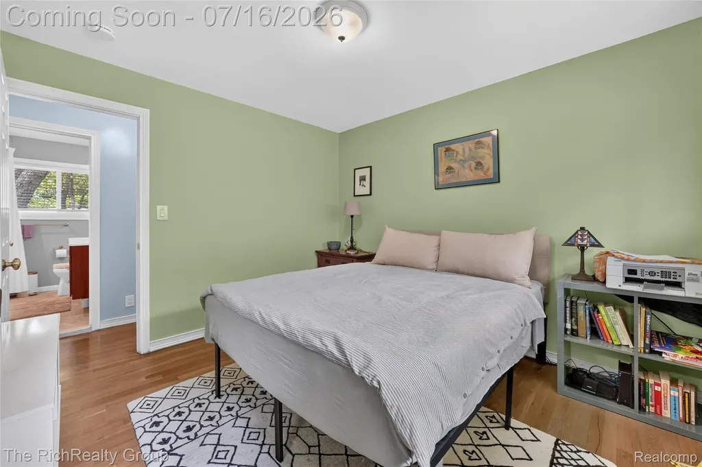32710 Briarcrest Knolls Farmington Hills City MI 48334
