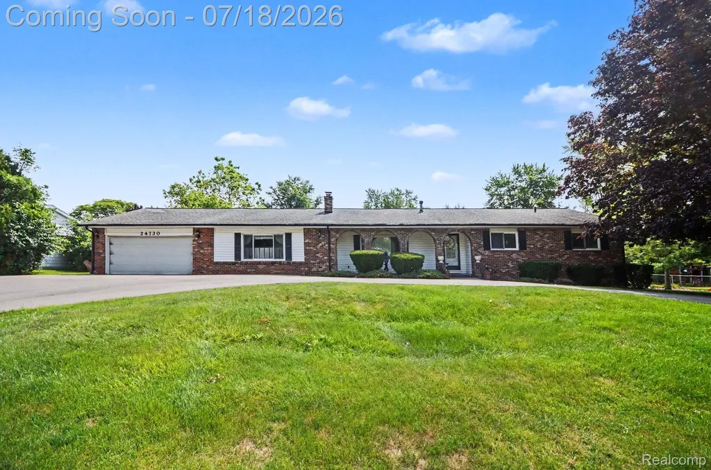 24730 Creekside Drive Farmington Hills City MI 48336