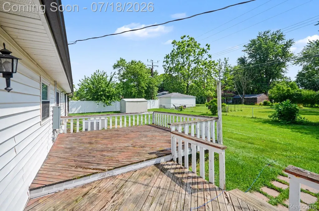 24730 Creekside Drive Farmington Hills City MI 48336