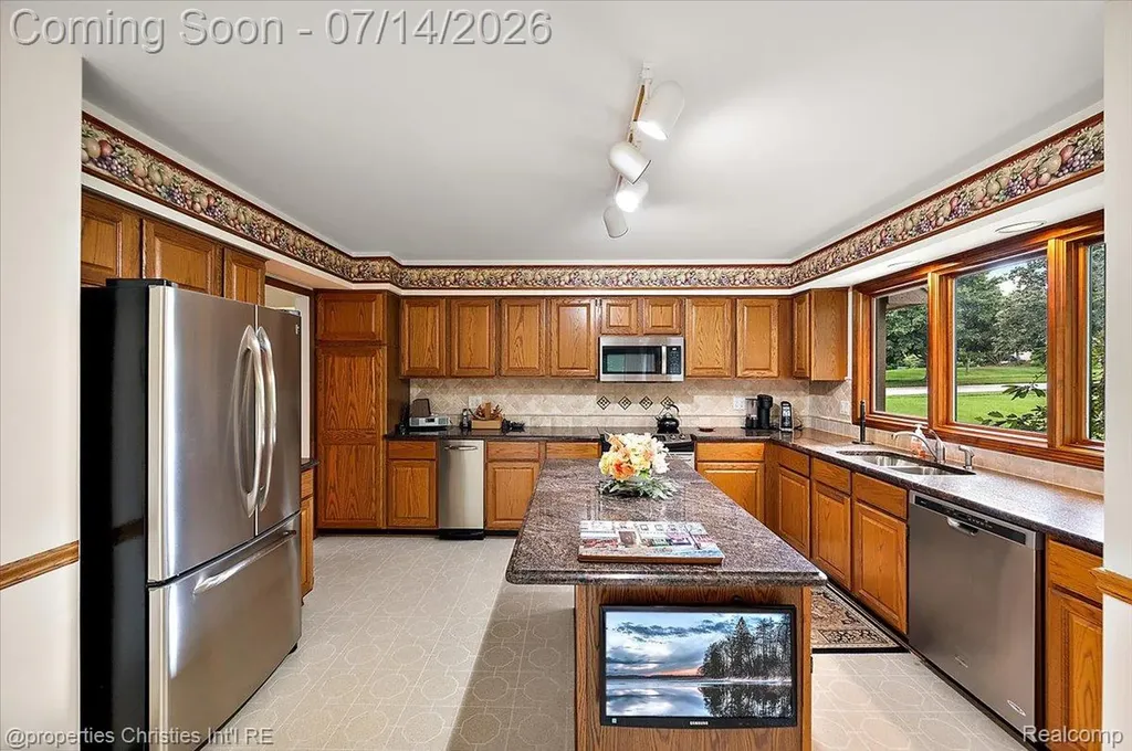 969 Whitegate Drive Northville City MI 48167