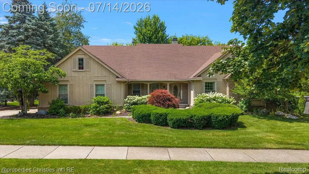 969 Whitegate Drive Northville City MI 48167