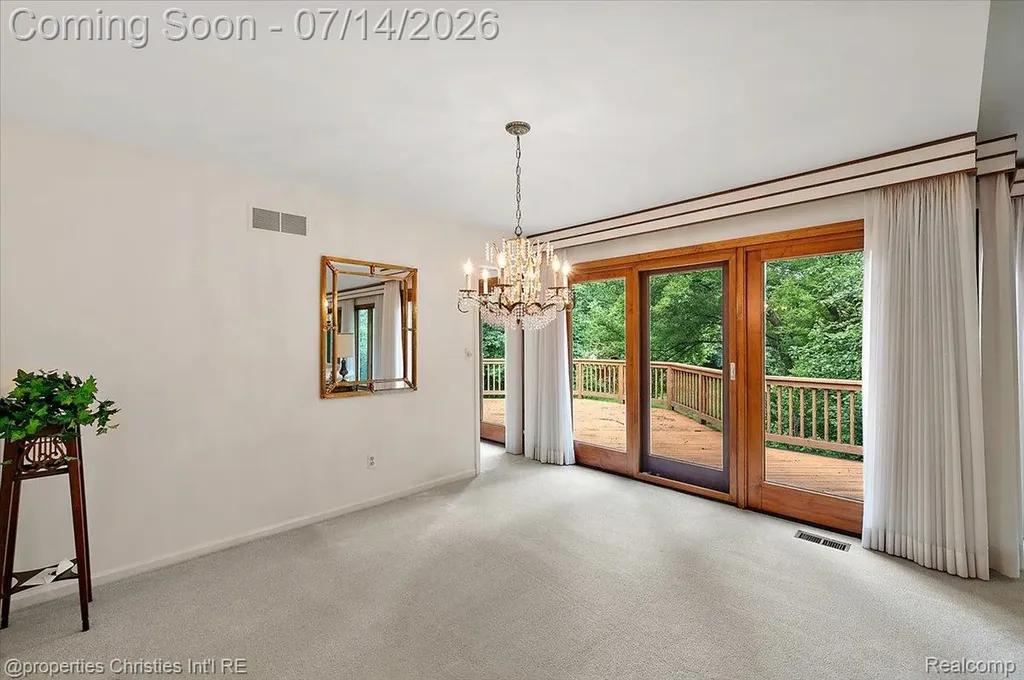 969 Whitegate Drive Northville City MI 48167