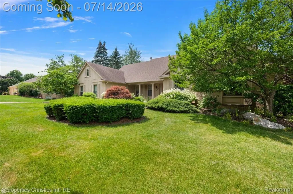 969 Whitegate Drive Northville City MI 48167